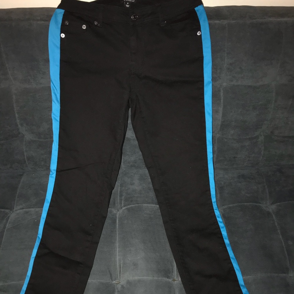 I ❤️ Ronson Black jeans with bright blue stripe